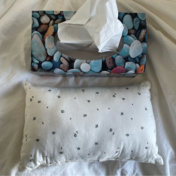 Zara Home Mini Floral Pillow - Picture 2 of 3